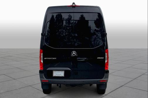 2025 Mercedes-Benz Sprinter 2500 Standard Roof
