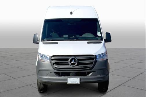 2025 Mercedes-Benz Sprinter 2500 Standard Roof