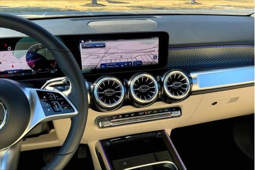 2025 Mercedes-Benz GLB 250 4MATIC