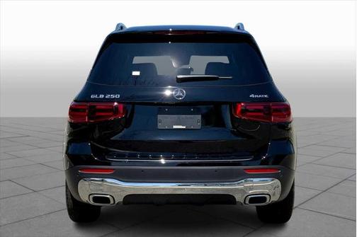 2024 Mercedes-Benz GLB 250 4MATIC
