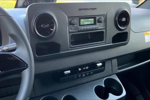Arctic White 2025 Mercedes-Benz Sprinter 2500 High Roof