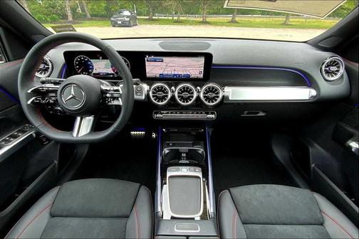 2025 Mercedes-Benz GLB 250 4MATIC