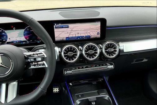 2025 Mercedes-Benz GLB 250 4MATIC