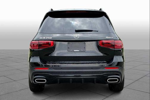 2025 Mercedes-Benz GLB 250 4MATIC