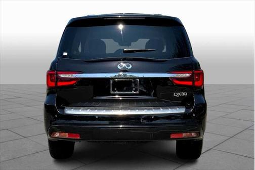 2018 INFINITI QX80 Base