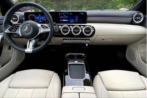 2025 Mercedes-Benz CLA 250 4MATIC