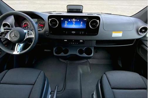 2025 Mercedes-Benz Sprinter 2500 High Roof