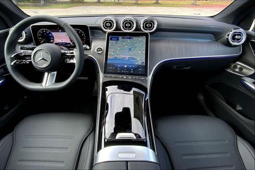 2026 Mercedes-Benz GLC 300 4MATIC