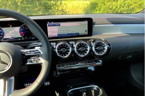 2025 Mercedes-Benz CLA 250 4MATIC