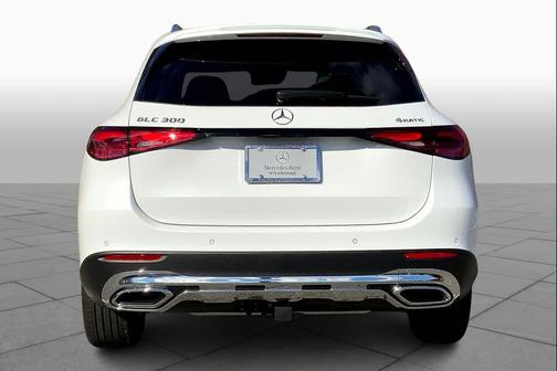 2026 Mercedes-Benz GLC 300 4MATIC