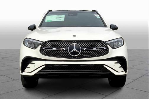2026 Mercedes-Benz GLC 350e Base