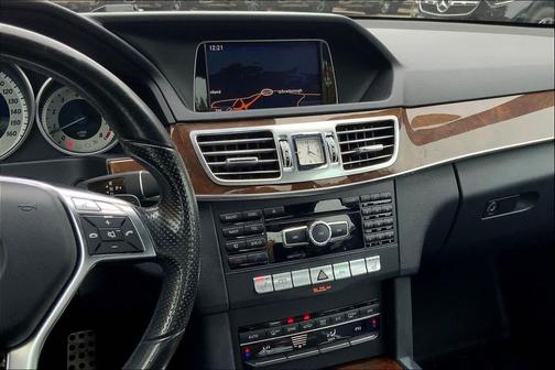 2015 Mercedes-Benz E-Class 4MATIC