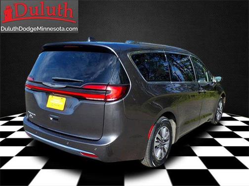 2021 Chrysler Pacifica Touring L