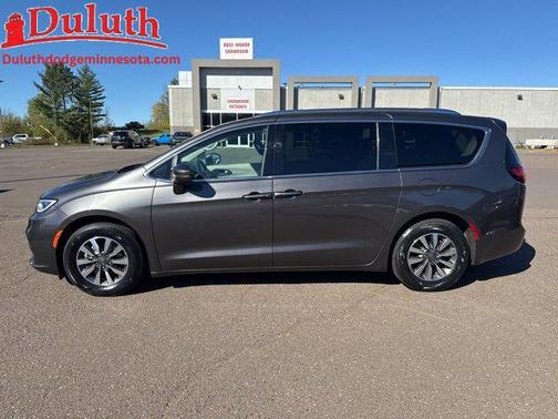 2021 Chrysler Pacifica Touring L