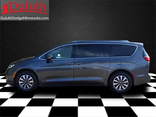 2021 Chrysler Pacifica Touring L