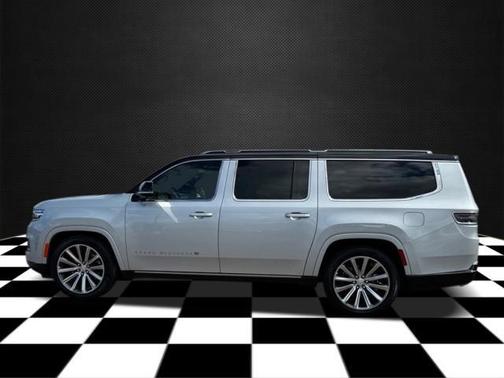 2023 Jeep Grand Wagoneer L Series II 4x4