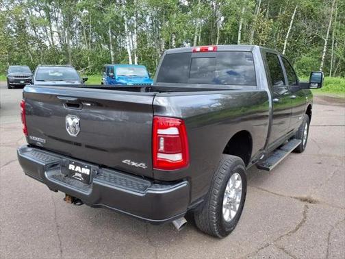 2024 RAM 2500 Laramie Crew Cab 4x4 64' Box
