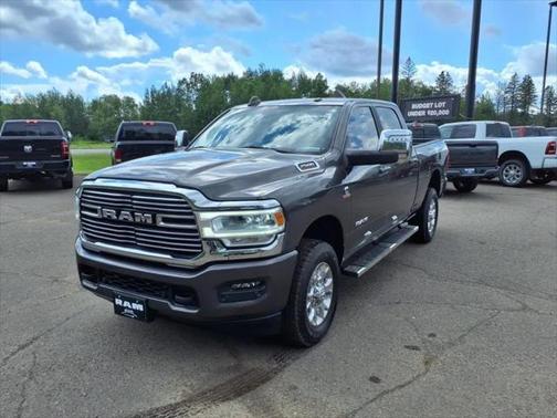 2024 RAM 2500 Laramie Crew Cab 4x4 64' Box
