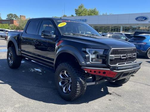 Photo 3 of 15 of 2018 Ford F-150 Raptor