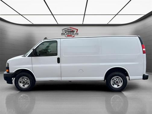 2019 GMC Savana 2500 Work Van