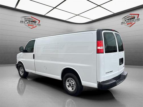 2019 GMC Savana 2500 Work Van