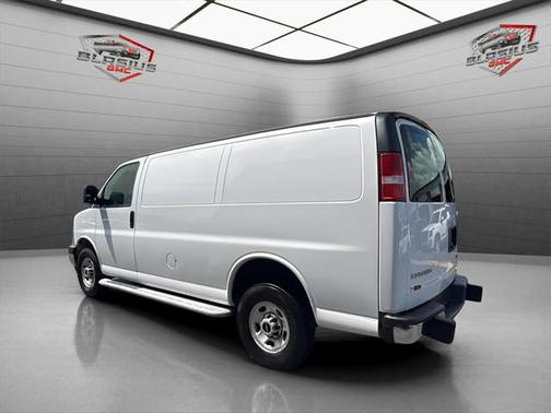 2023 GMC Savana 2500 Work Van