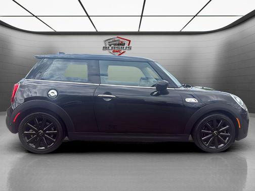Midnight Black Metallic 2021 MINI Hardtop Cooper S
