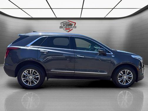 Wilder Metallic 2023 Cadillac XT5 Premium Luxury