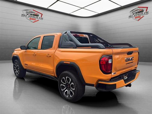 2025 GMC Canyon AT4