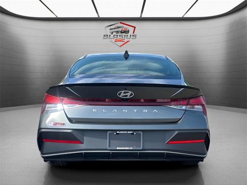 2025 Hyundai ELANTRA Sport