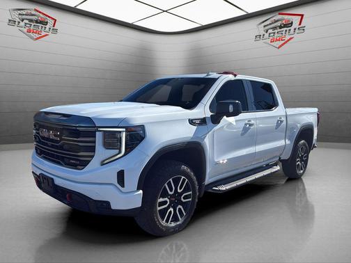 Summit White 2024 GMC Sierra 1500 AT4