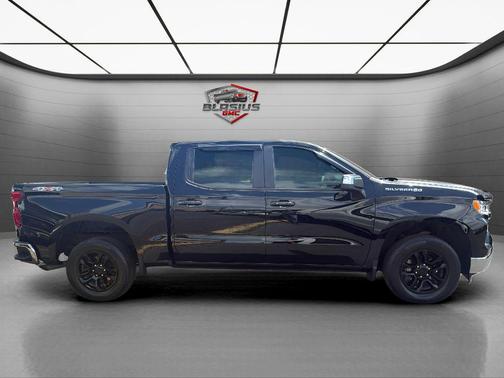 Black 2023 Chevrolet Silverado 1500 LT
