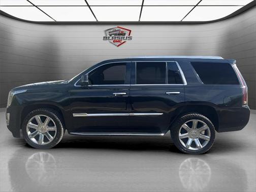 2017 Cadillac Escalade Luxury