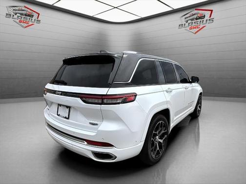 2022 Jeep Grand Cherokee 4xe Summit Reserve