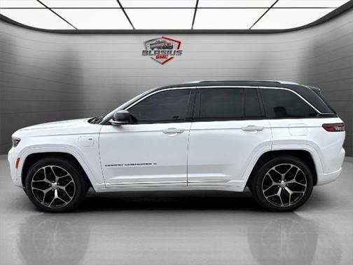 2022 Jeep Grand Cherokee 4xe Summit Reserve