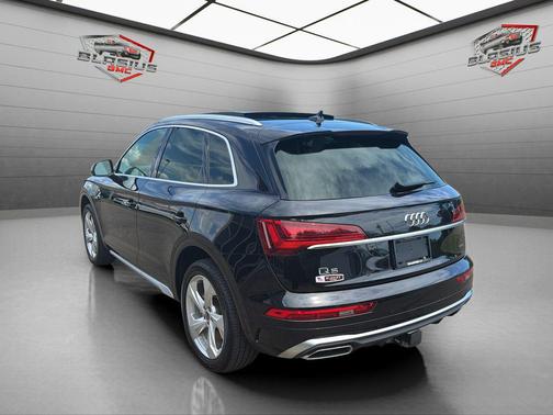 Black Metallic 2023 Audi Q5 45 S line Premium Plus