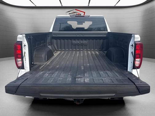Summit White 2024 GMC Sierra 1500 Elevation