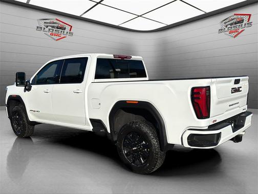 2026 GMC Sierra 2500 AT4