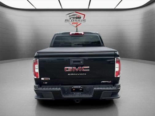2022 GMC Canyon Base