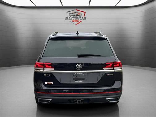 2022 Volkswagen Atlas 3.6L SE w/Technology