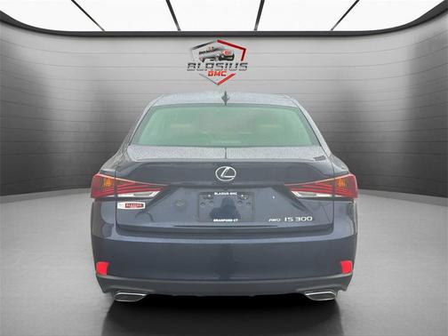 2018 Lexus IS 300 Base