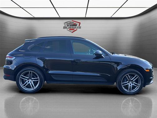 2020 Porsche Macan Base