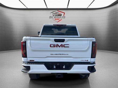 2026 GMC Sierra 2500 AT4