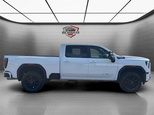 2026 GMC Sierra 2500 AT4