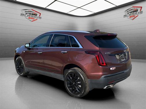 2022 Cadillac XT5 Luxury