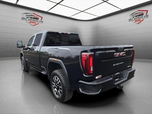 2023 GMC Sierra 2500 AT4