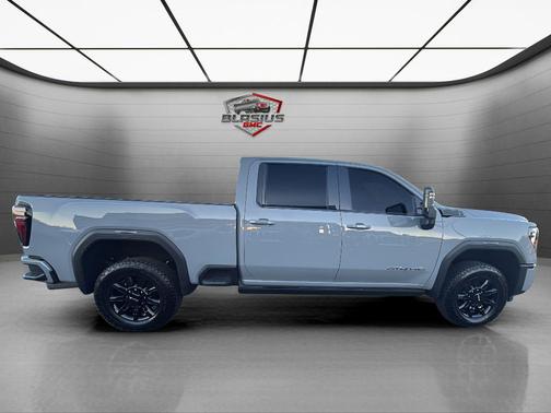 Thunderstorm Gray 2025 GMC Sierra 3500 AT4