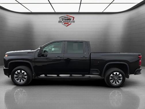 2022 Chevrolet Silverado 2500 Custom