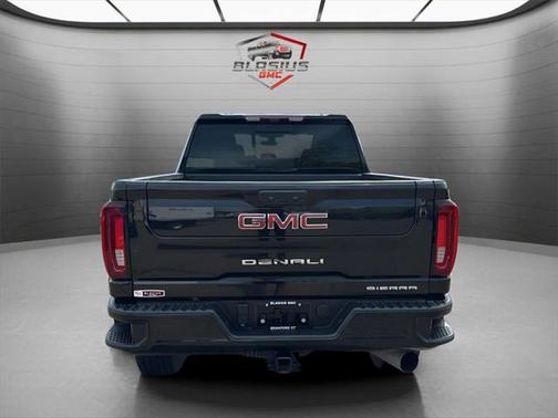 2023 GMC Sierra 2500 Denali
