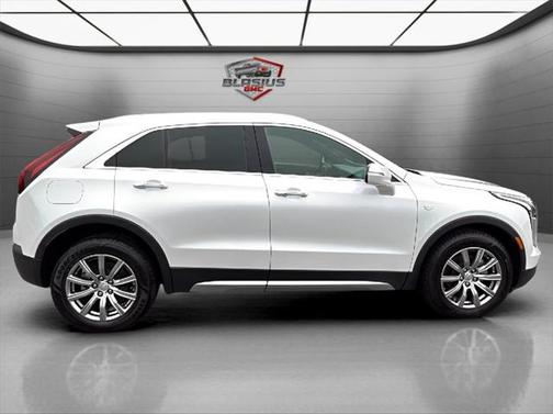 2021 Cadillac XT4 Premium Luxury